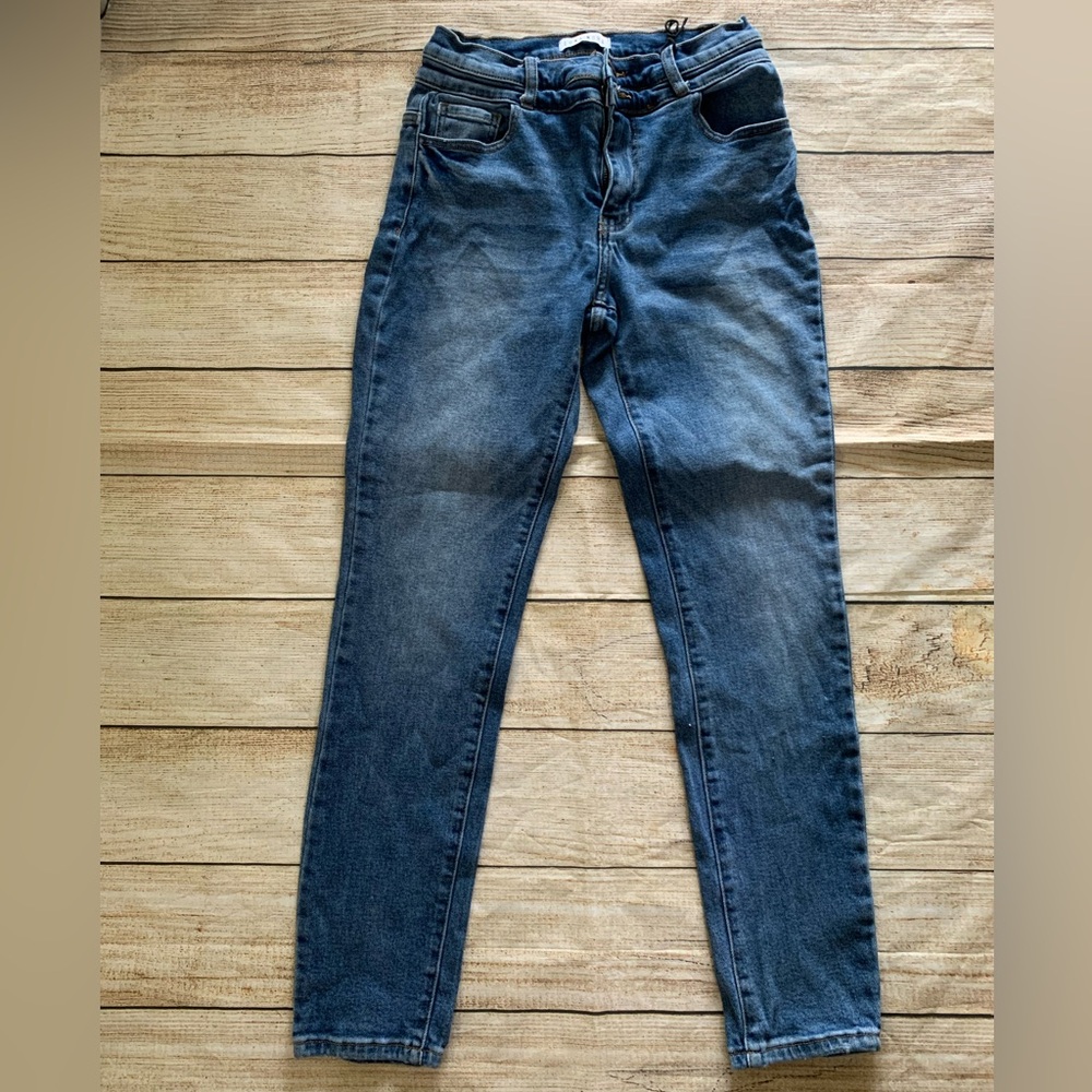 Luna Nora Stretchy Jeans Size 6